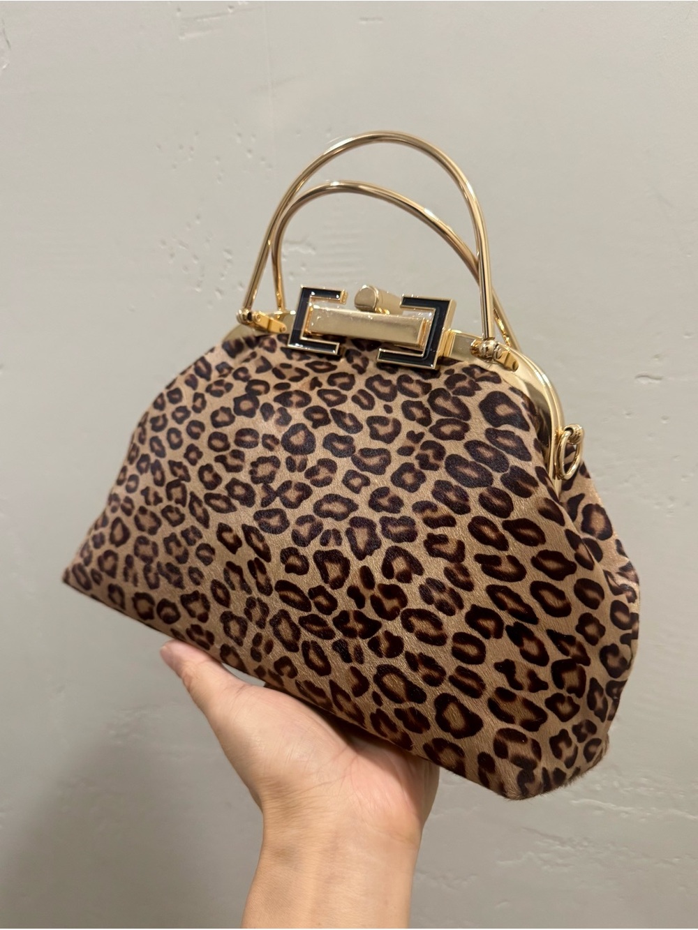 Leopard Print Handmade Real Hair-on Horsehide Top Handle, Push Lock Frame Bag - Picture 7 of 16